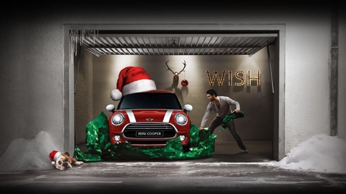 ミニからクリスマスプレゼント オリジナルカレンダーが15名に当たる Club Cars