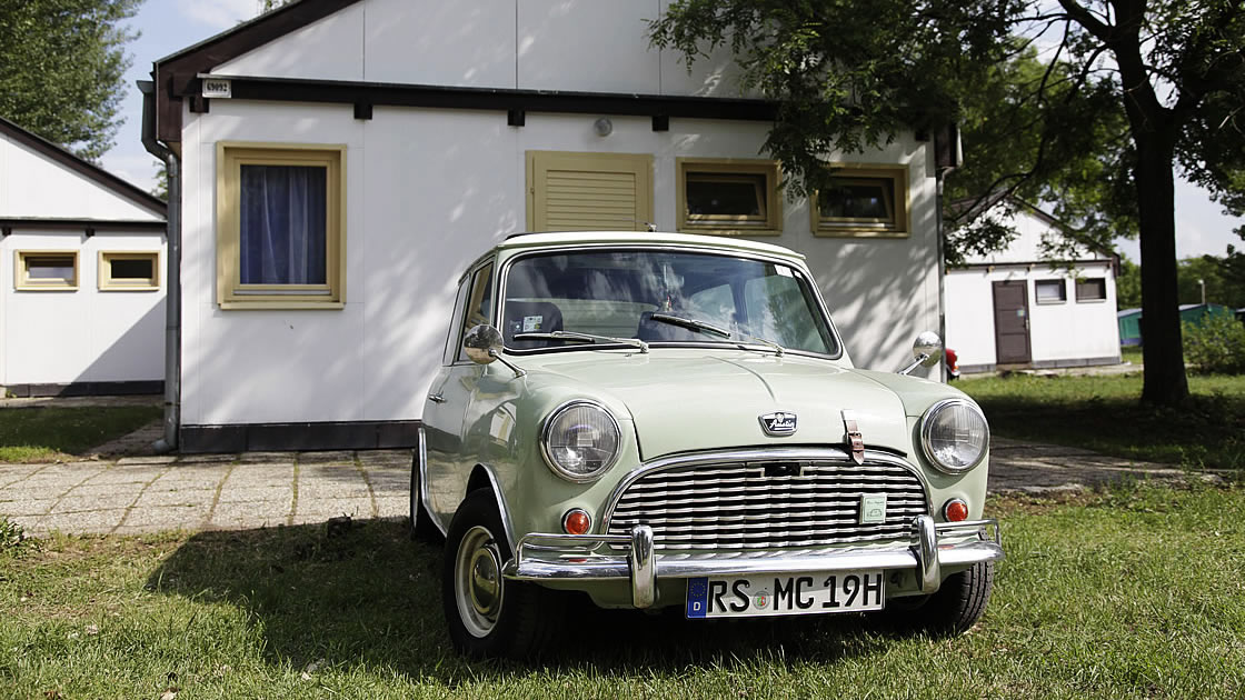 歴代ミニのフロントマスクのデザインについて Club Cars